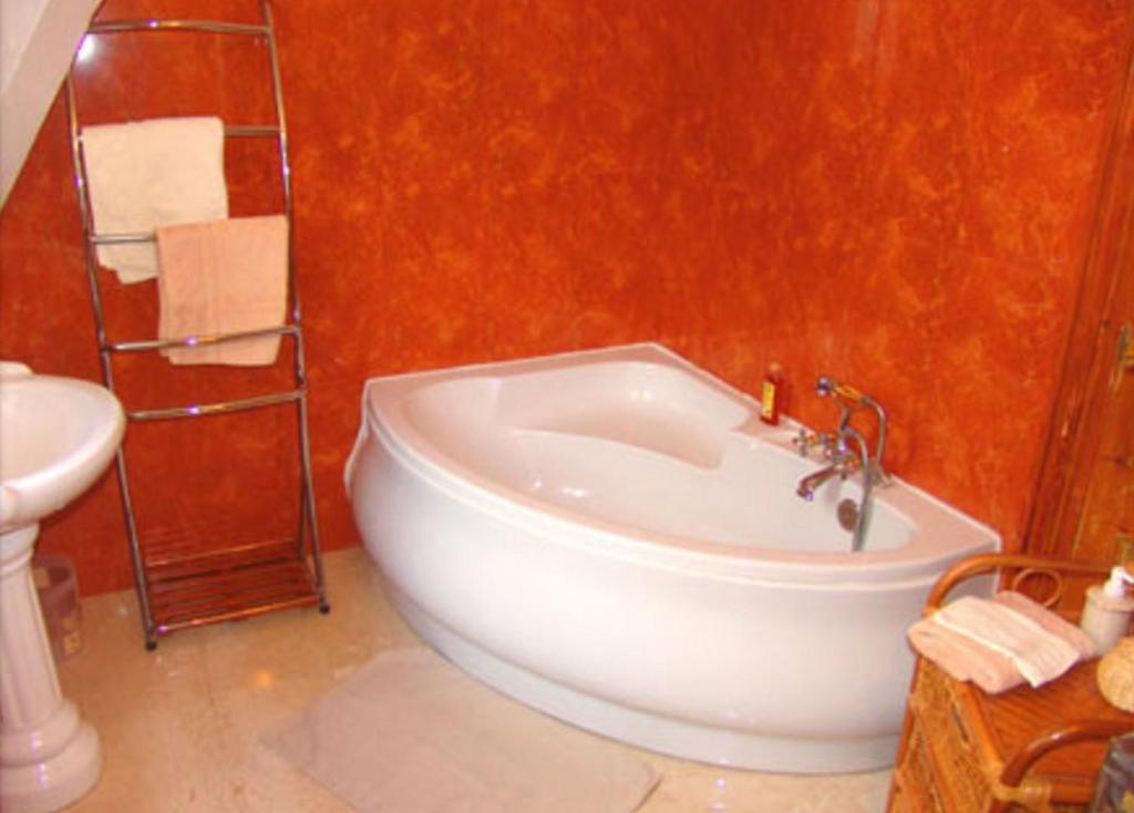 Chateau De La Court D'Aron Saint-Cyr-en-Talmondais Room photo